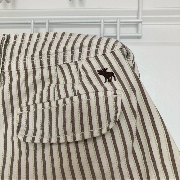 Abercrombie & Fitch Shorts Cotton Blend Striped - Picture 4 of 5